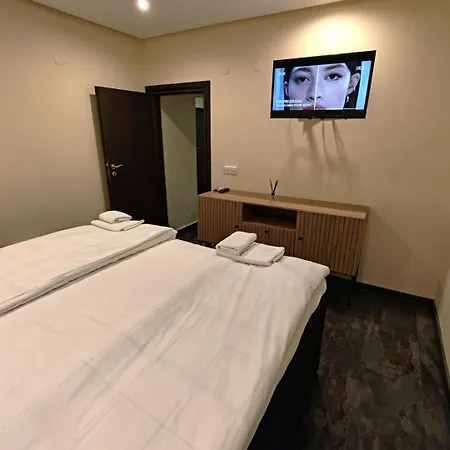 Chan Krum With Sauna & Jacuzzi In Center * Варна